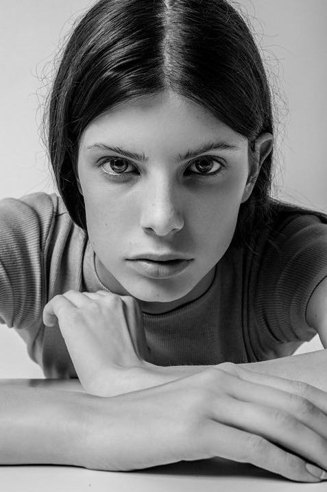Ema B. - Photo 23