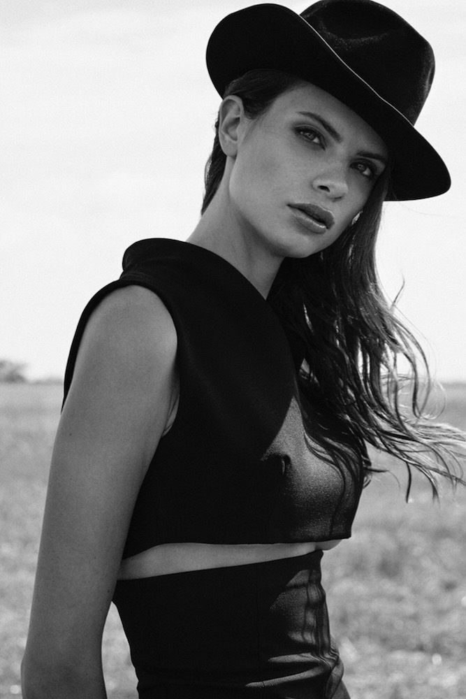 Ema B. - Photo 7