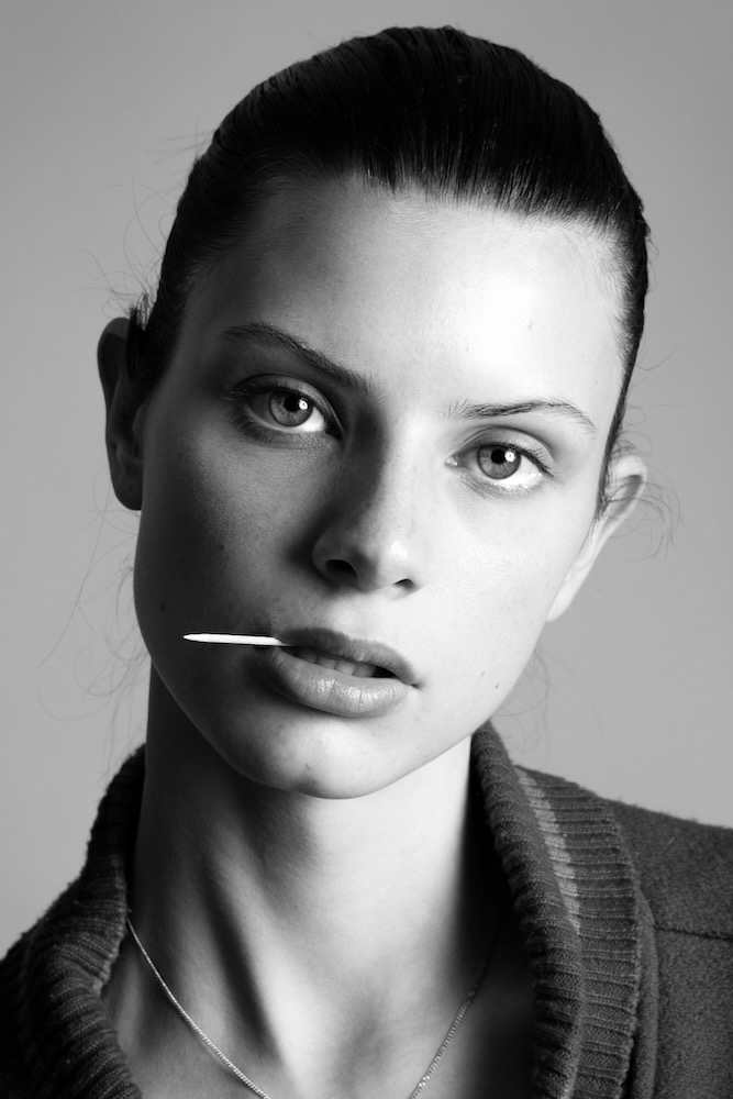 Ema B. - Photo 28
